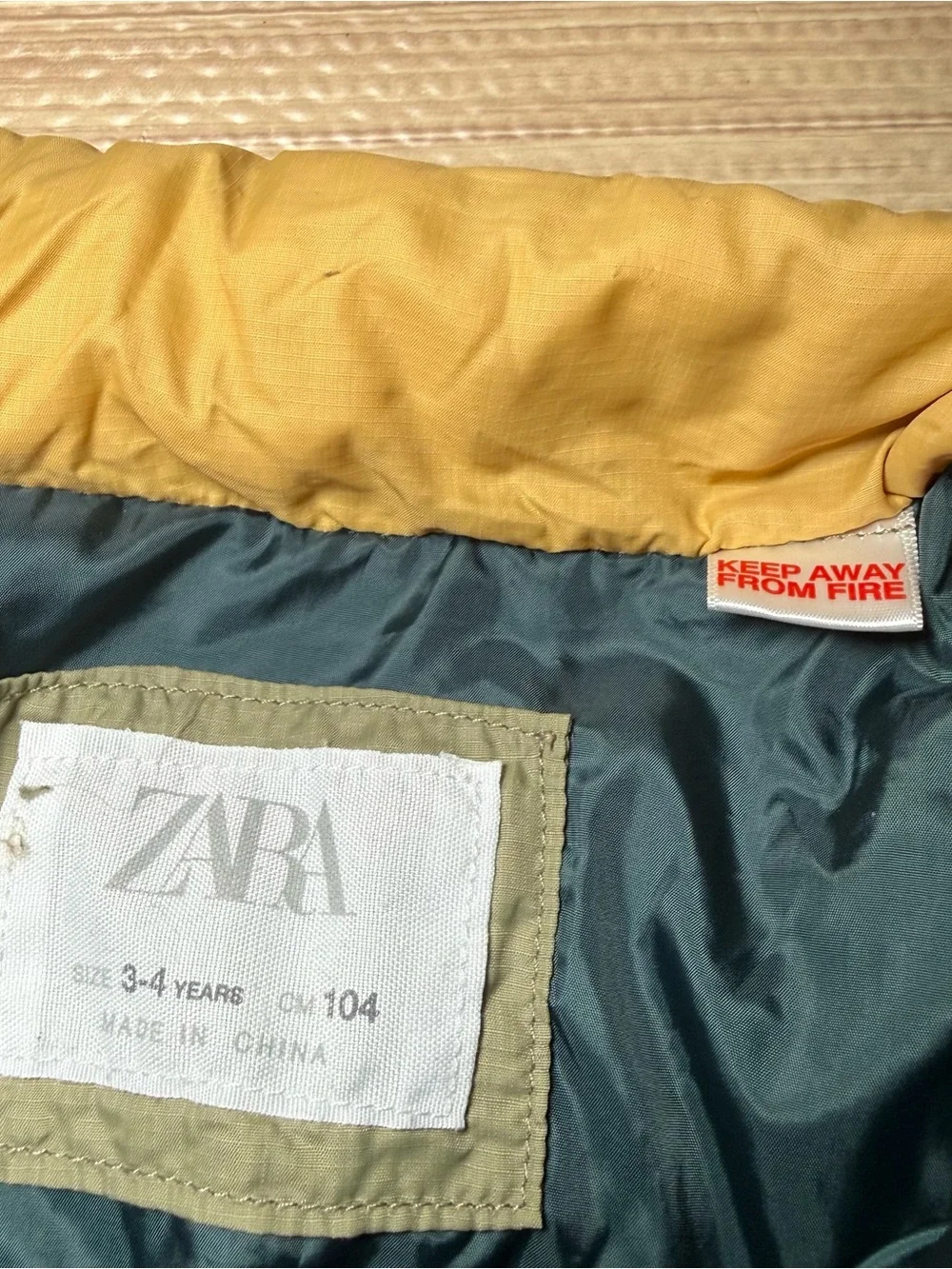 Zara Boys Girls Colorblock Puffer Coat Zip Winter Jacket Size 3-4 Years